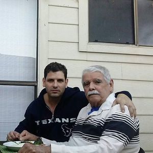 Meet your Posher, Ernesto